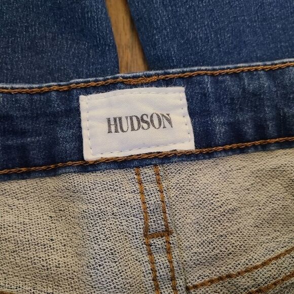 Hudson Jeans   - Picture 3 of 8